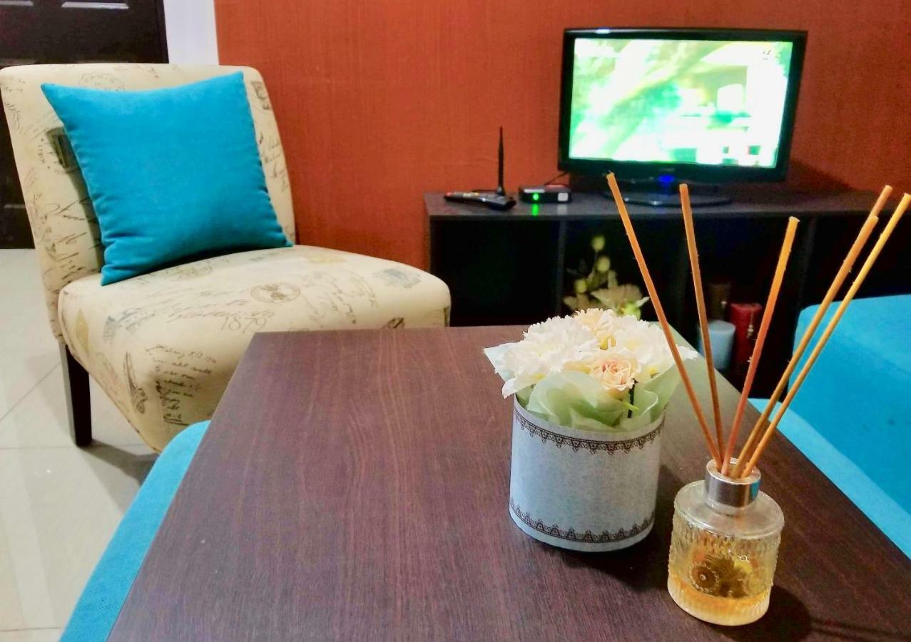 Super Cute Hampton Suites Imus Exterior foto